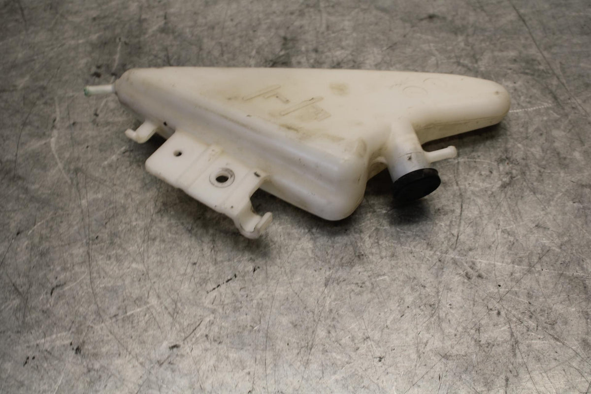 11-23 SUZUKI GSXR 750 COOLANT WATER TANK RESERVOIR BOTTLE BB54