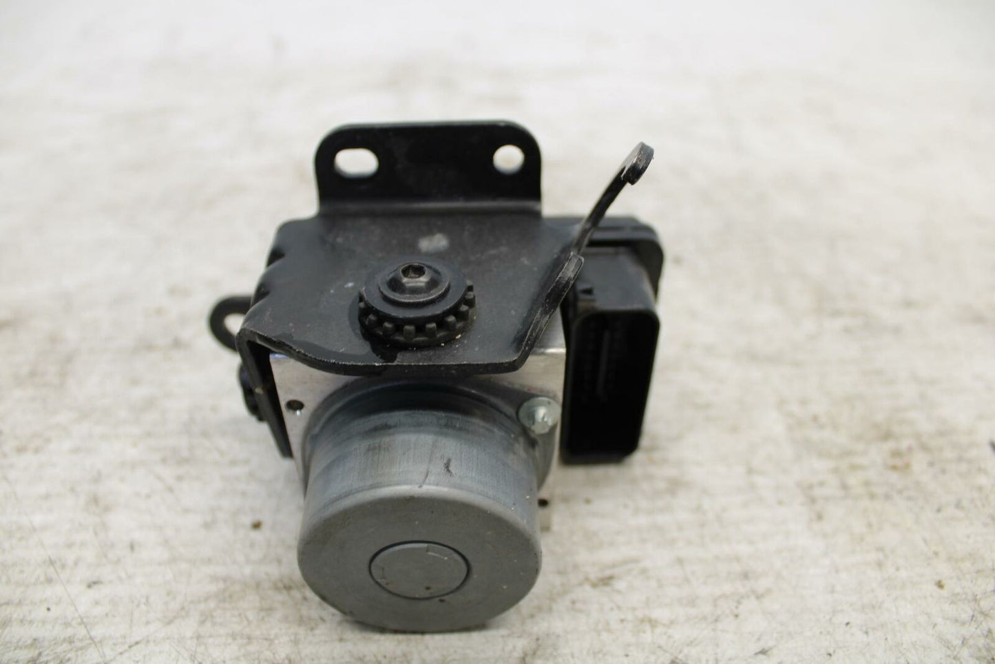 17-20 DUCATI MONSTER 797 ABS PUMP UNIT MODULE 5424071B BB309