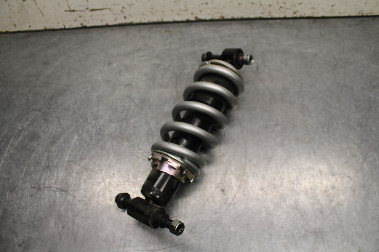 19-24 YAMAHA R3 REAR BACK SHOCK ABSORBER SUSPENSION BB736