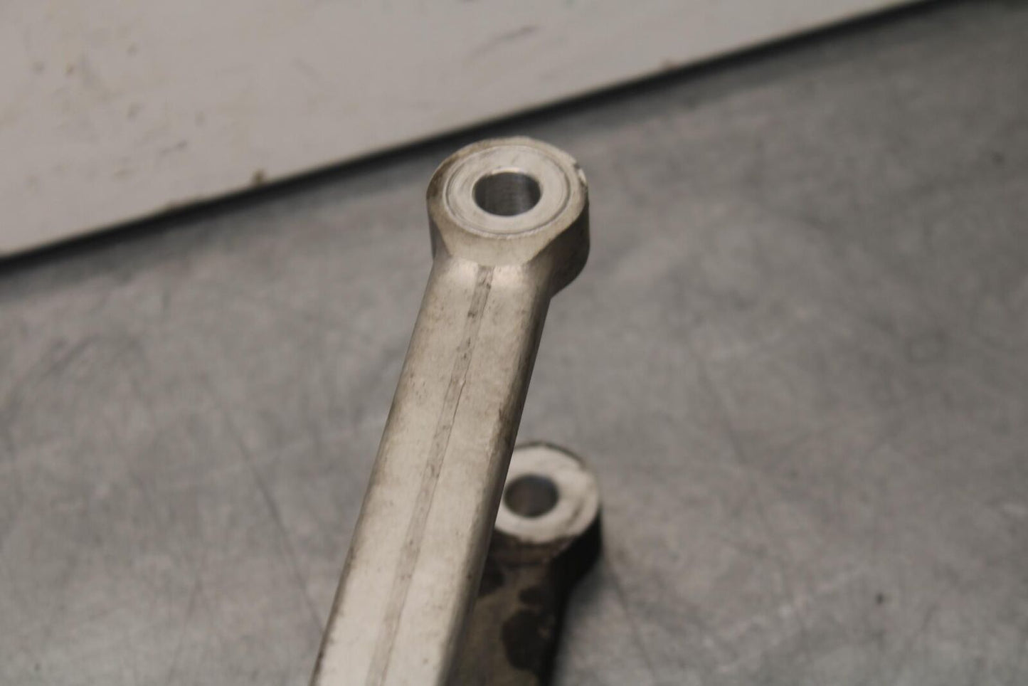 2016 BMW S1000R ABS REAR DOGBONE SHOCK LINKAGE LINK BB604