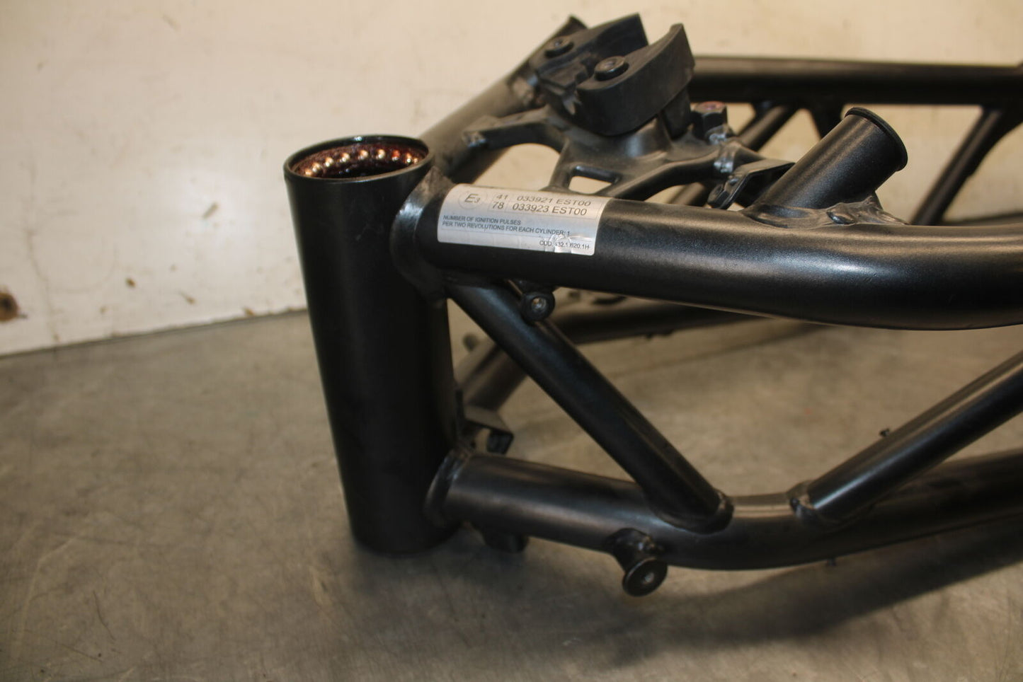 12-13 DUCATI STREETFIGHTER 848 FRAME CHASSIS BB705
