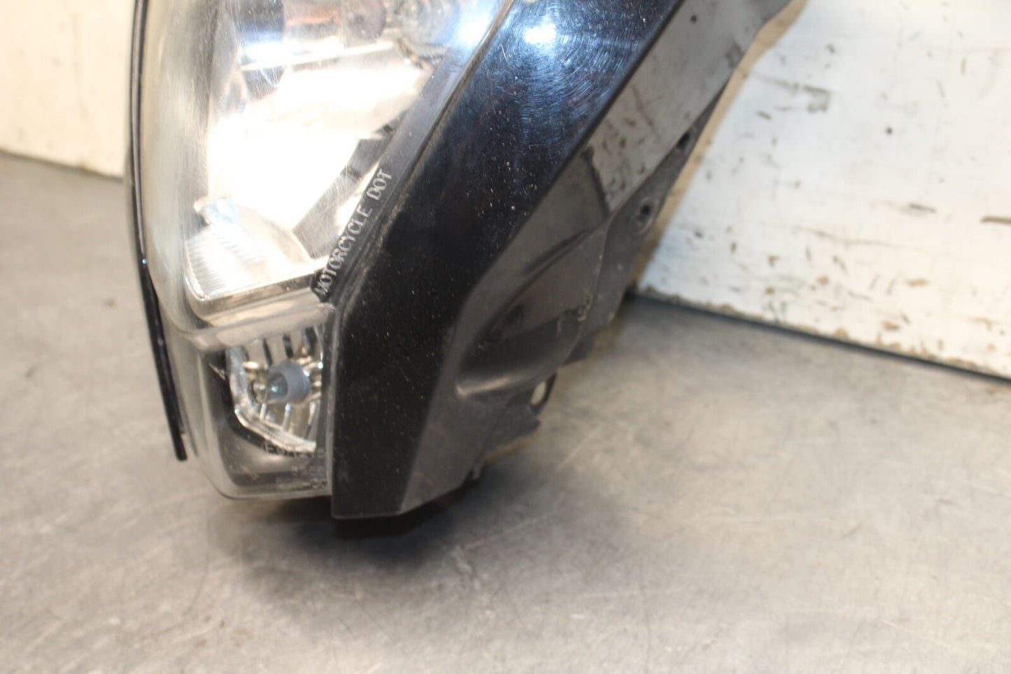 13-16 KTM 390 DUKE FRONT HEADLIGHT HEAD LIGHT LAMP BB748