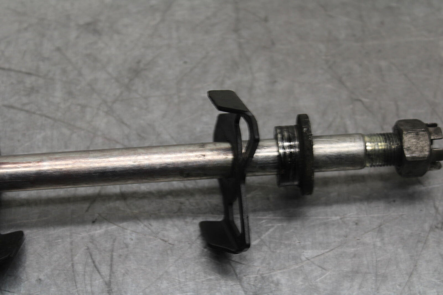 19-22 KAWASAKI Z400 REAR AXLE BACK WHEEL RIM PIVOT BOLT AXEL BB738