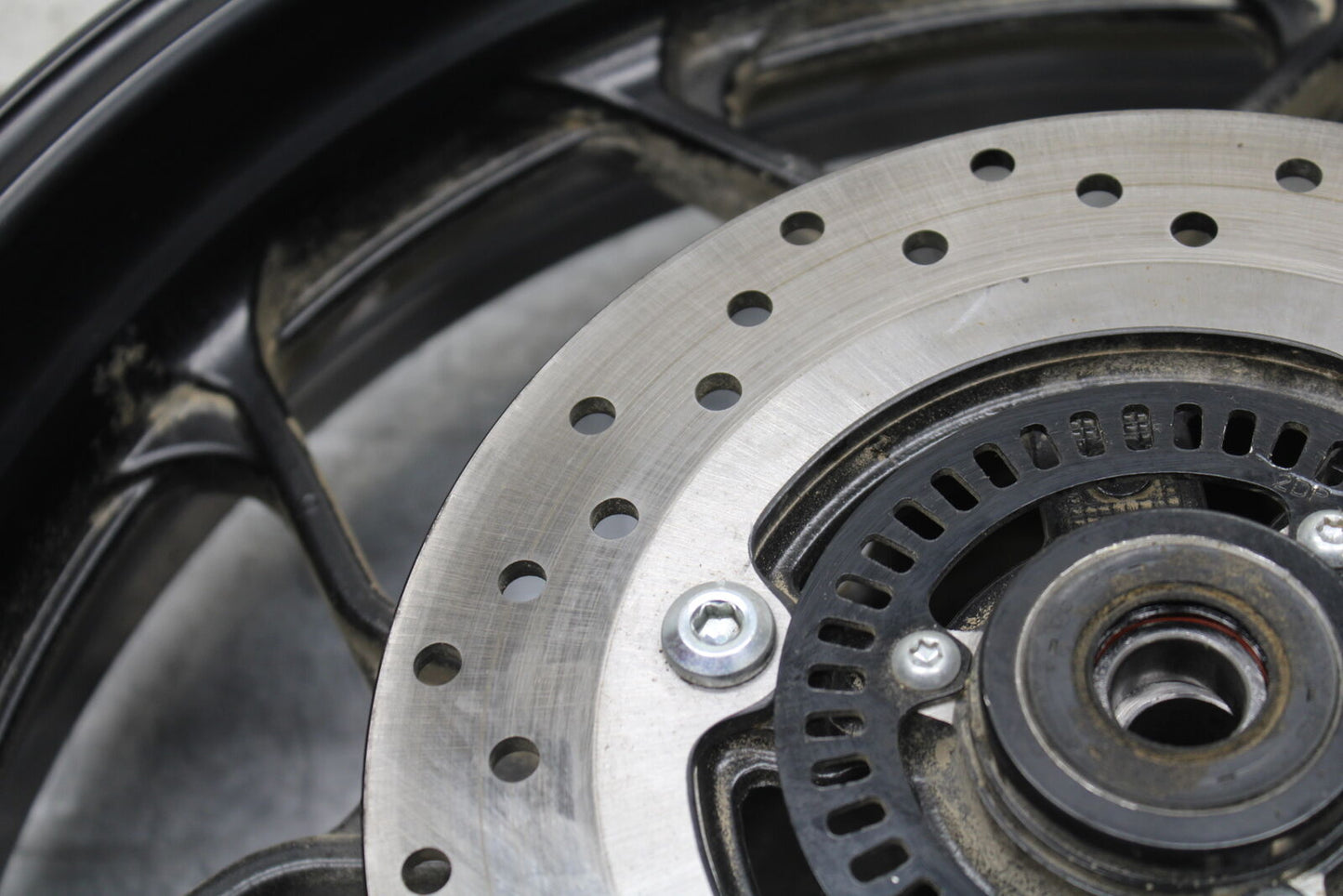 19-24 YAMAHA R3 REAR WHEEL BACK RIM BB736