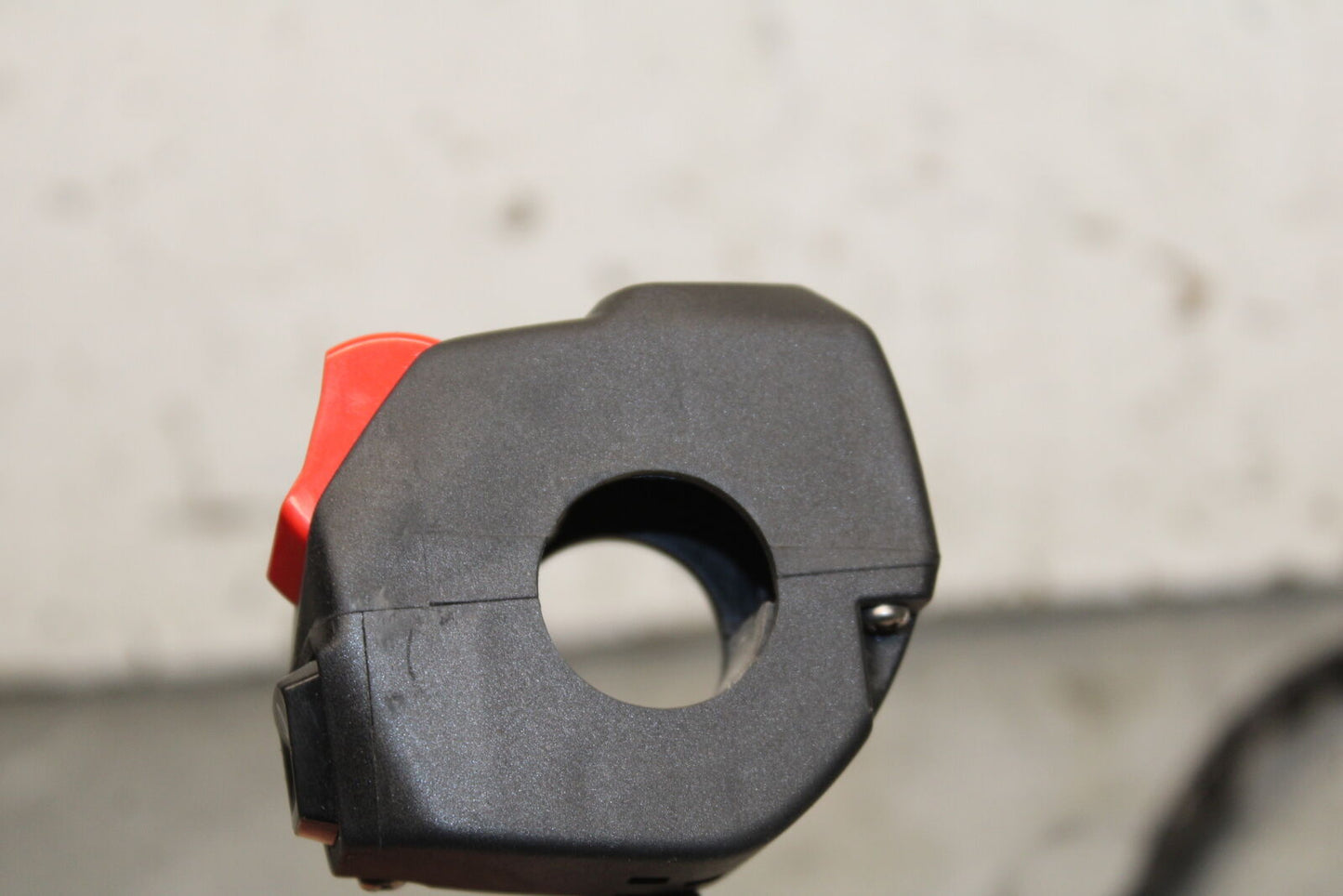 21-24 APRILIA TUONO 660 FACTORY RIGHT CLIP ON HANDLE KILL OFF START SWITCH BB733