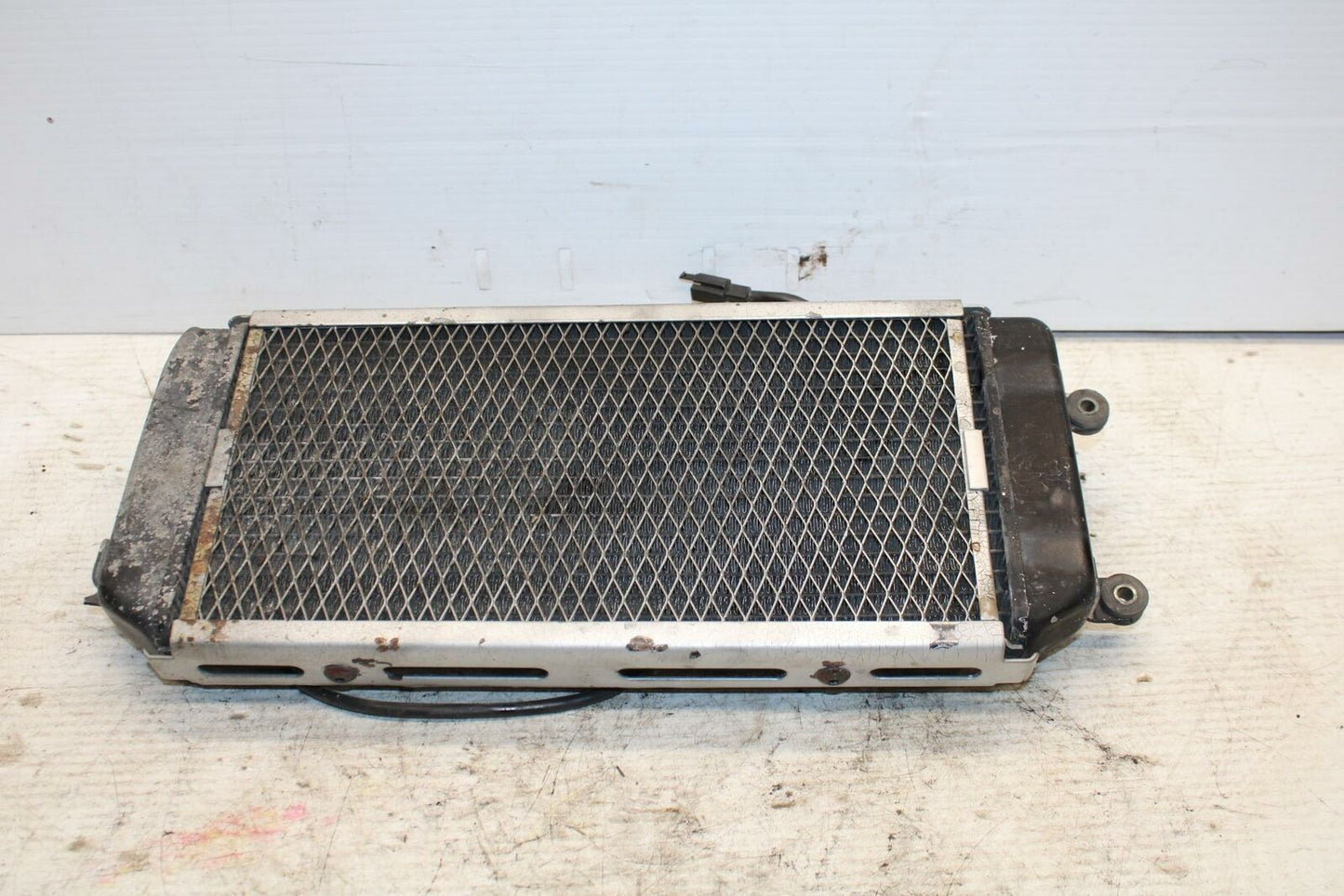 00-04 SUZUKI MARAUDER 800 VZ800 ENGINE COOLER COOLING RADIATOR RADIATER BB305