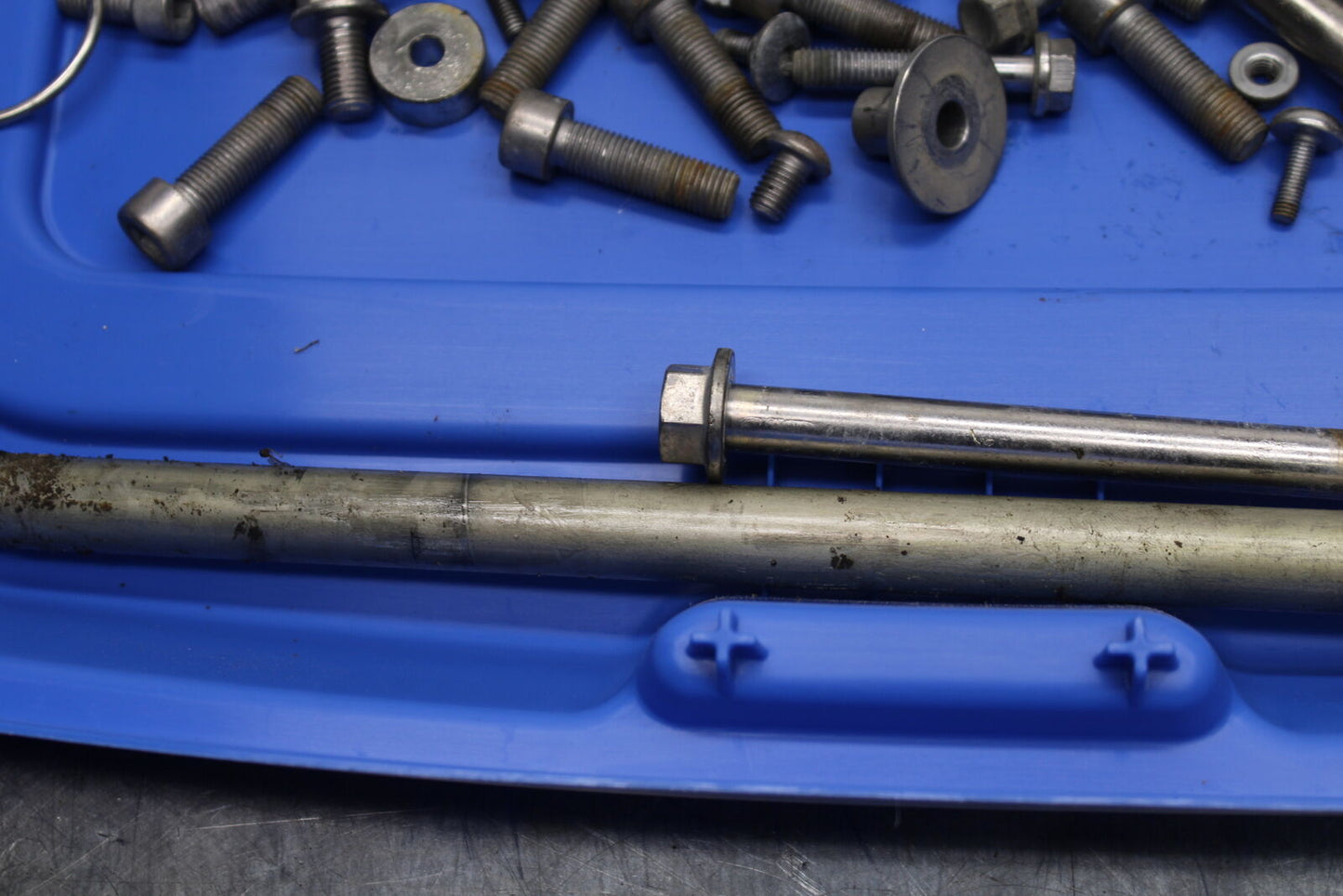 14-16 TRIUMPH AMERICA LT ENGINE MOUNTING BOLTS HARDWARE MOTOR SCREWS BB720