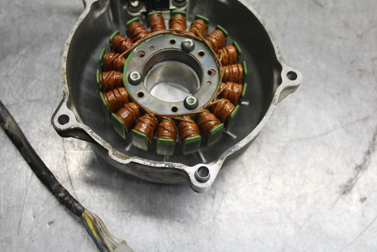 96-07 YAMAHA YZF600R STATOR GENERATOR ALTERNATOR MAGNETO & COVER BB746