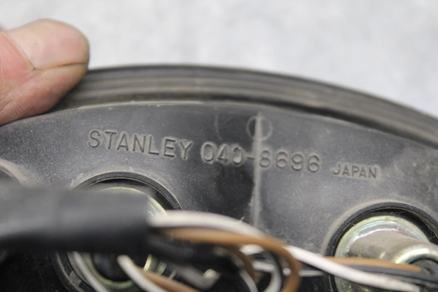 04-09 SUZUKI GS 500 FH GS500F REAR TAIL TAILLIGHT BACK BRAKE LIGHT BB97