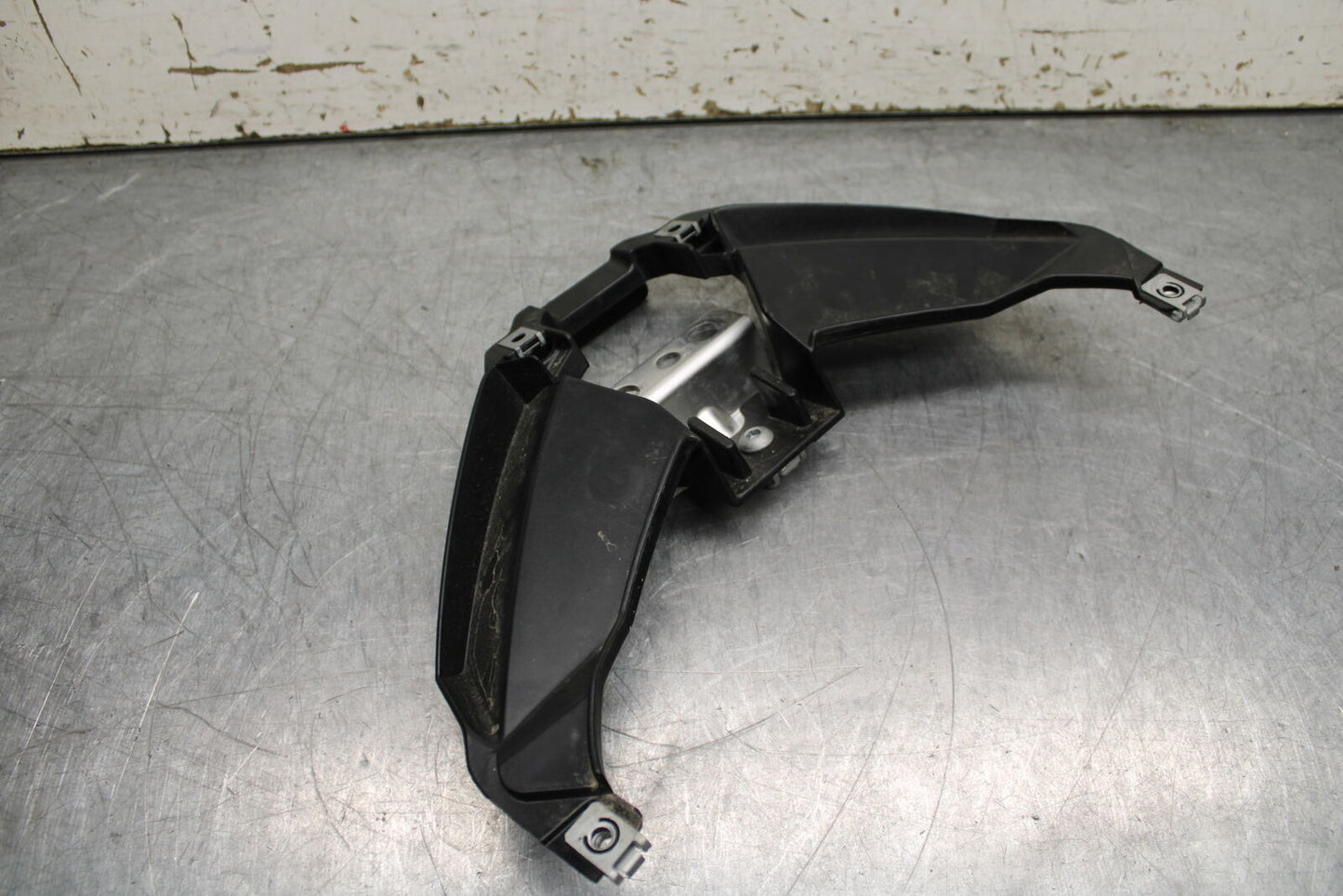 21-24 APRILIA TUONO 660 FACTORY CENTER REAR BACK TAIL FAIRING COWL BB733