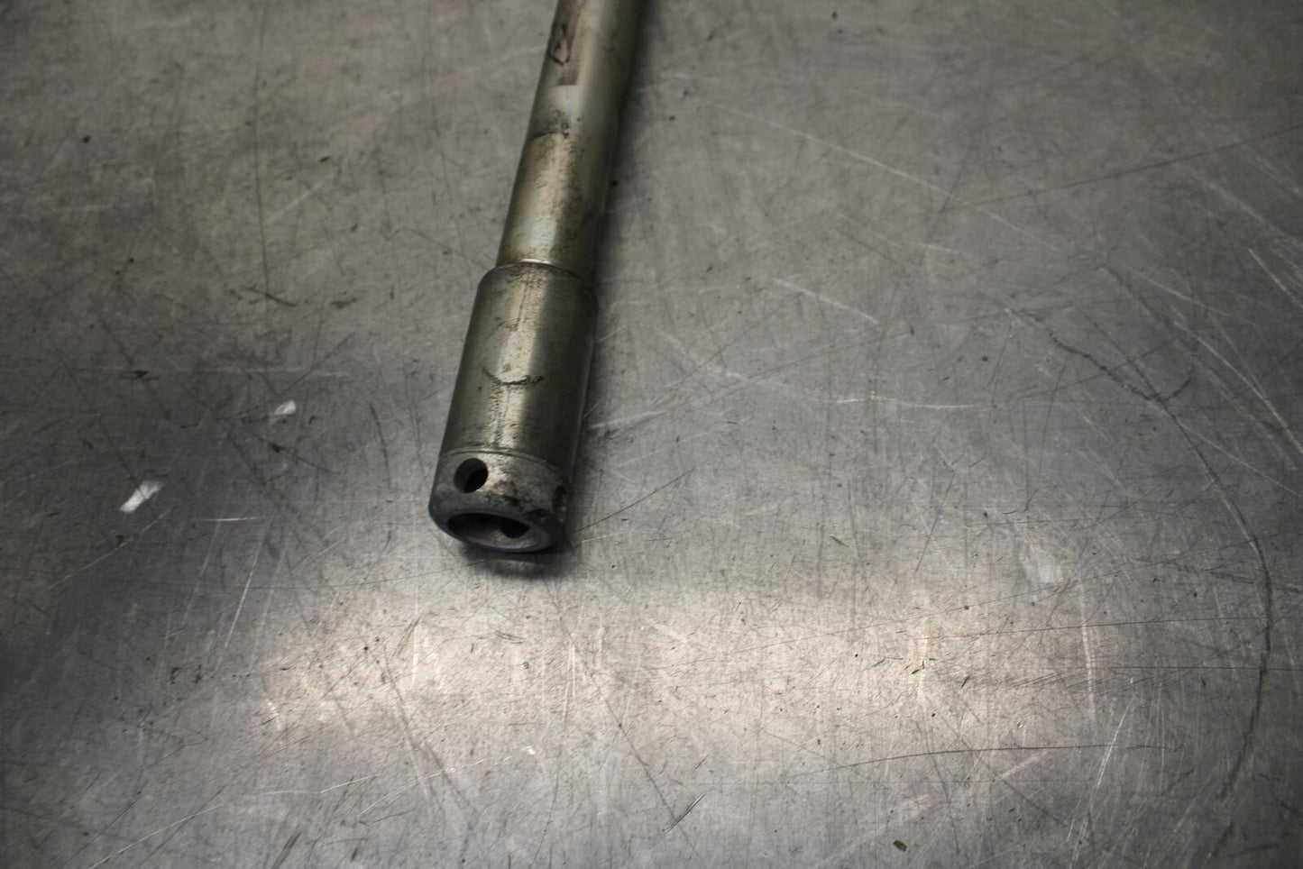 01-02 HONDA SHADOW SPIRIT 750 FRONT WHEEL RIM AXLE PIVOT BOLT BB632
