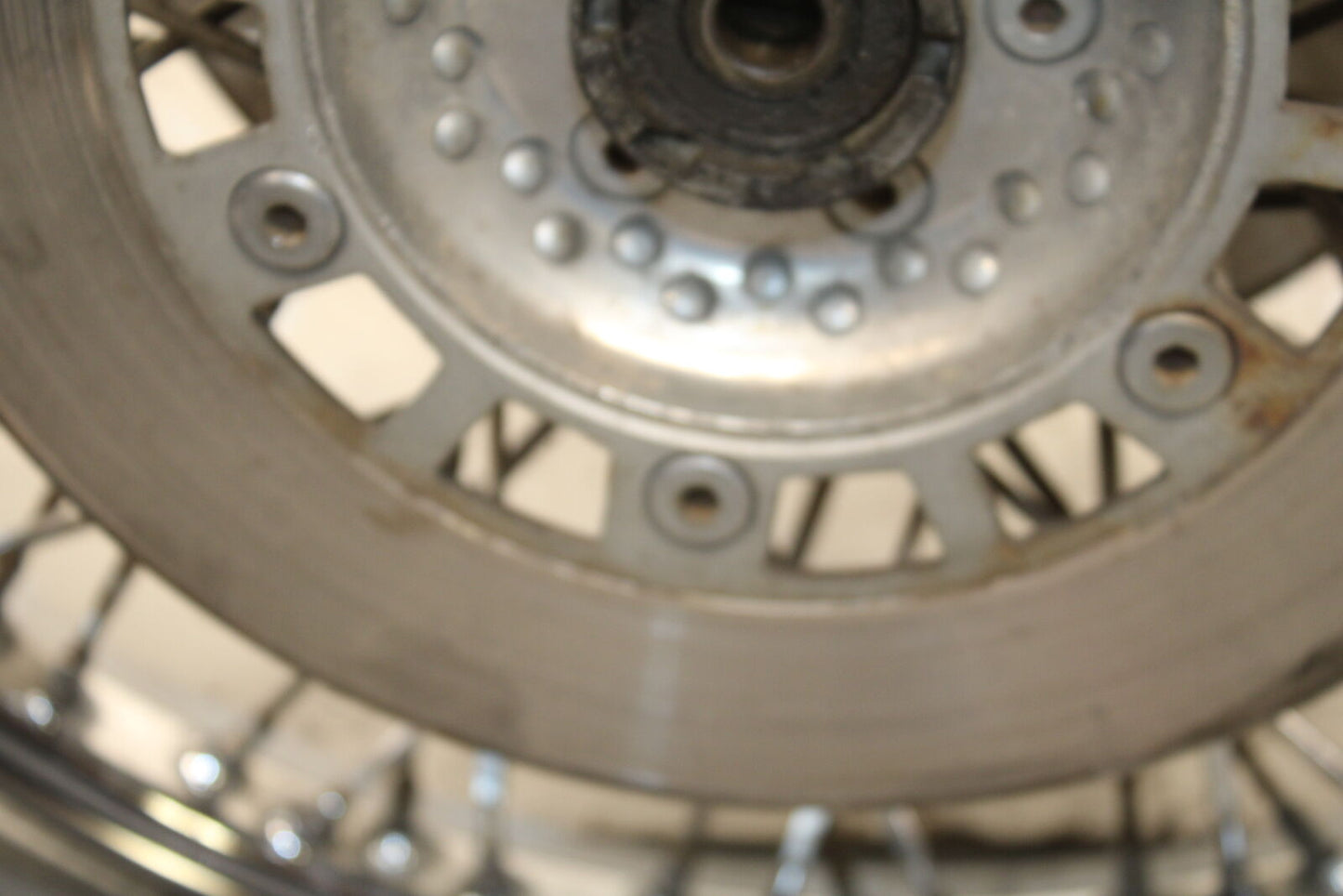 85-86 SUZUKI MADURA 1200 FRONT WEHHEL FRONT RIM BB691