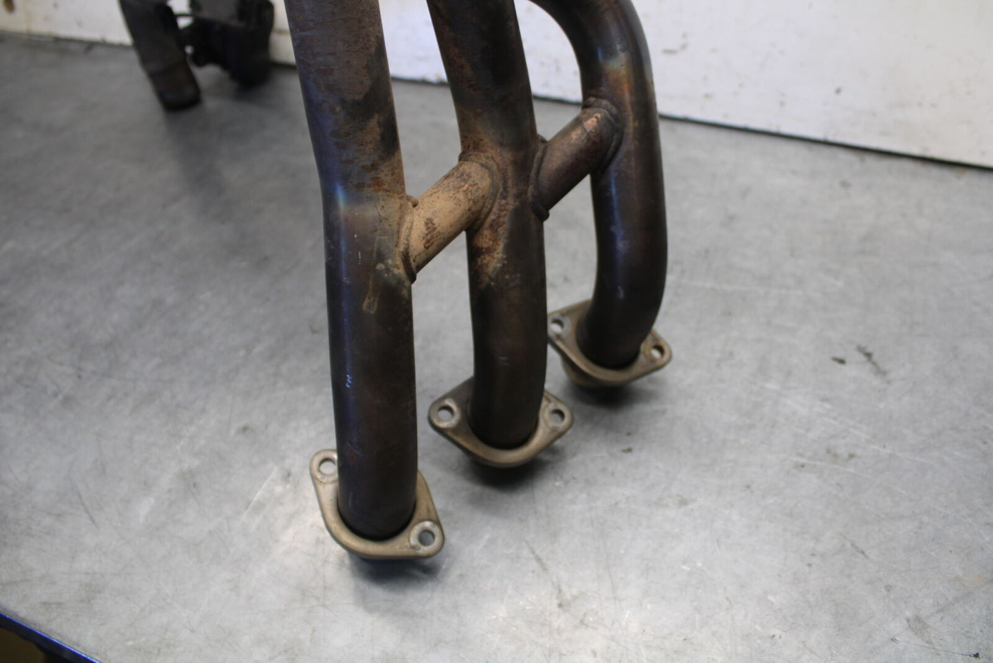 07-08 TRIUMPH DAYTONA 675 EXHAUST HEADER PIPES MANIFOLD BB685
