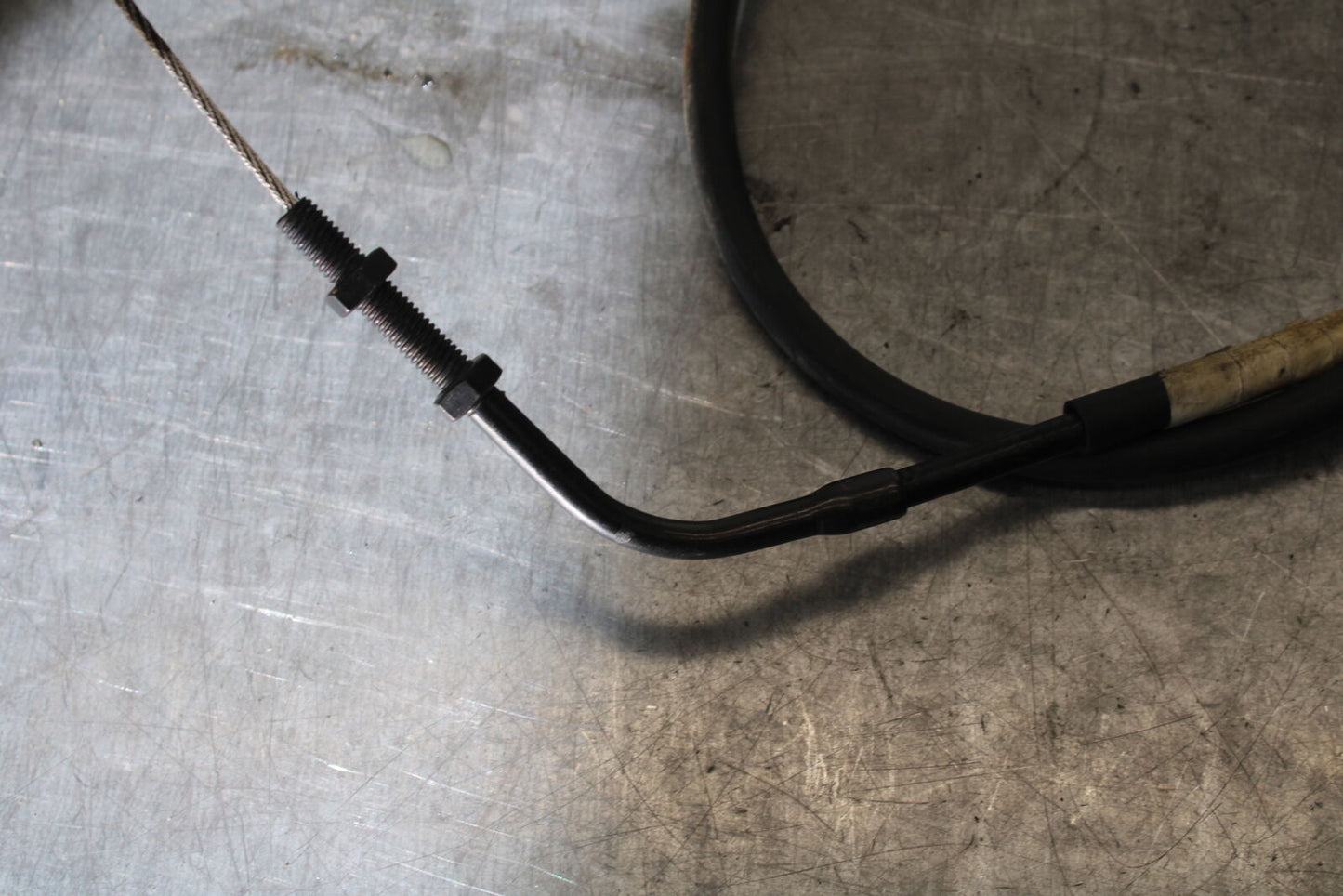 01-06 TRIUMPH TIGER 955I CLUTCH CABLE LINE BB693