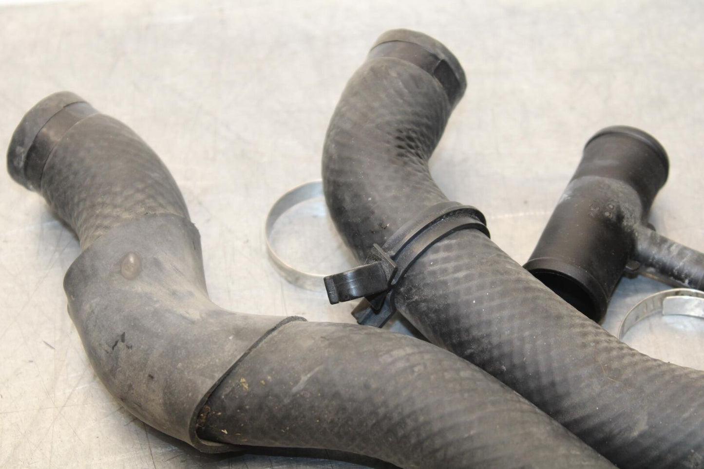 2011 Kawasaki Ninja ZX6R ZX600R RADIATOR HOSES ENGINE COOLANT WATER BB587