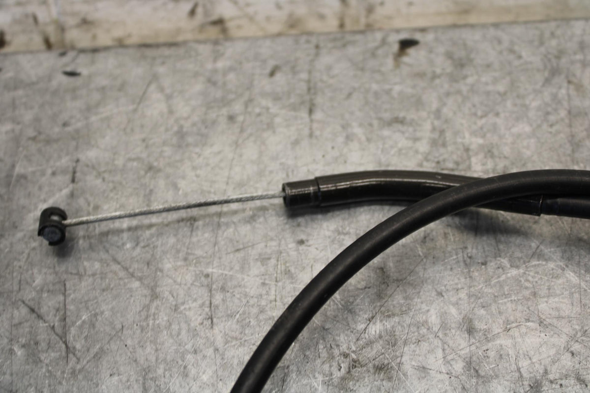 11-23 SUZUKI GSXR 750 CLUTCH CABLE LINE BB54