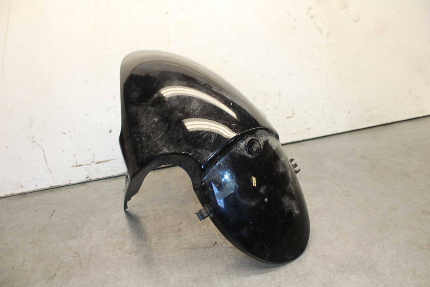 07-08 TRIUMPH DAYTONA 675 FRONT WHEEL FENDER COWL FAIRING BB685