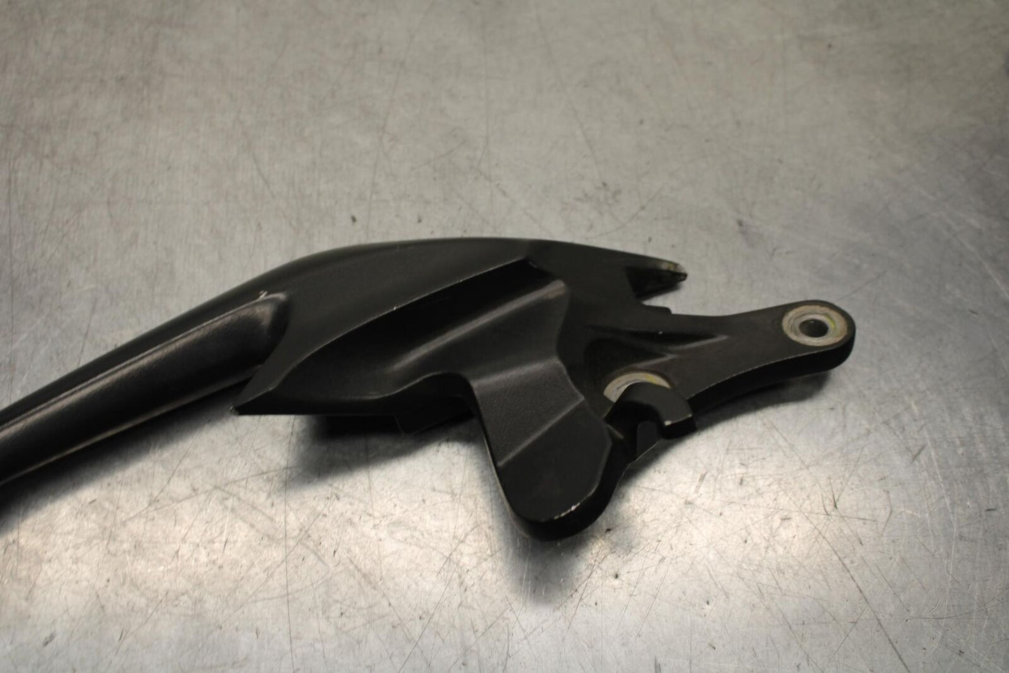 11-19 HONDA CBR125R PASSENGER REAR SEAT GRAB BAR HANDLE SET BB105
