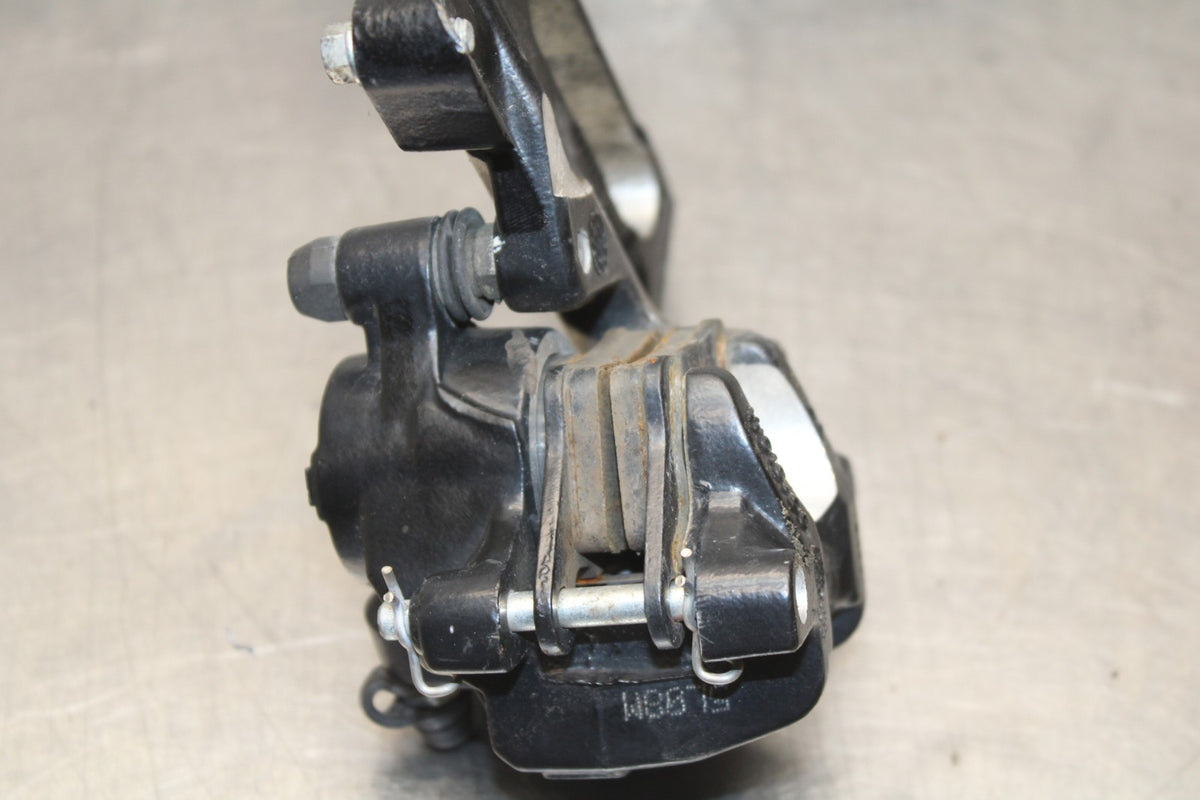 13-16 KTM 390 DUKE REAR BACK BRAKE CALIPER W MOUNT BRACKET BB815