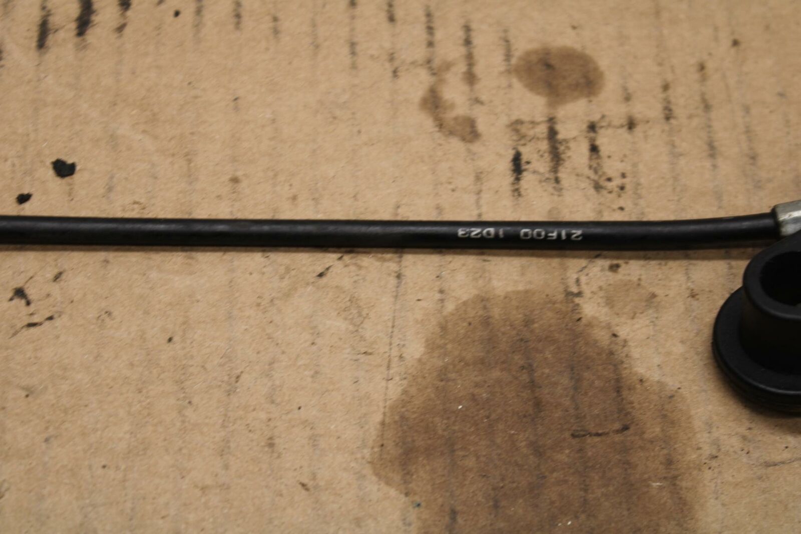 01 SUZUKI GSXR1000 REAR PASSENGER SEAT LATCH LOCK ASSEMBLY BB155b