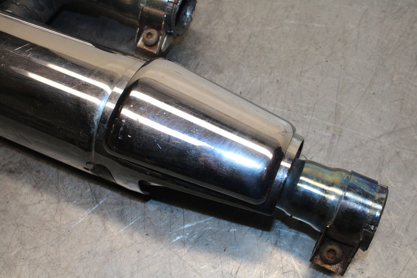 99-00 YAMAHA V STAR 1100 MUFFLER EXHAUST SILENCER PIPE BB711