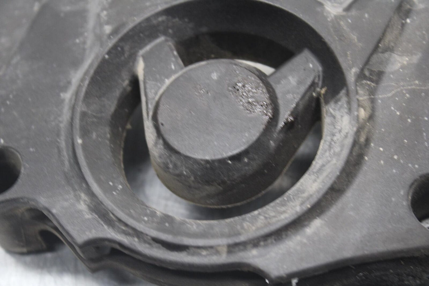 2016 BMW S1000R ABS ENGINE SPROCKET COVER BB604