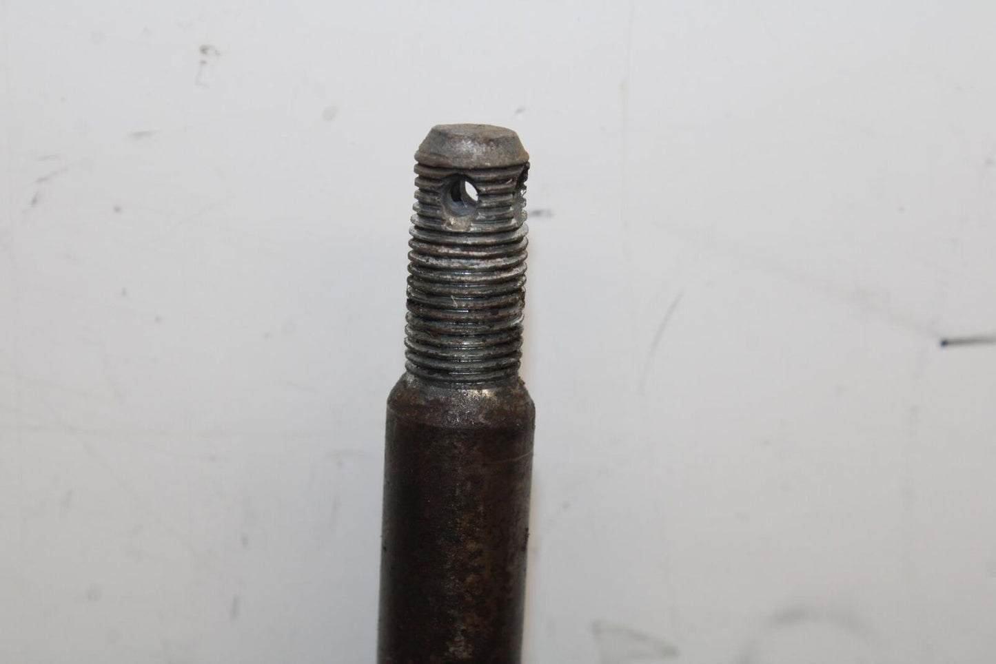 80-81 SUZUKI GS1000GL FRONT WHEEL RIM AXLE PIVOT BOLT BB103