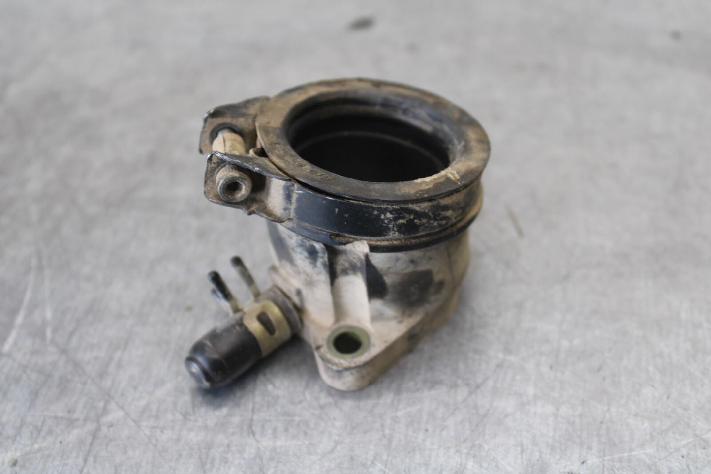 01-05 YAMAHA RAPTOR 660R AIR INTAKE BOOTS BB695