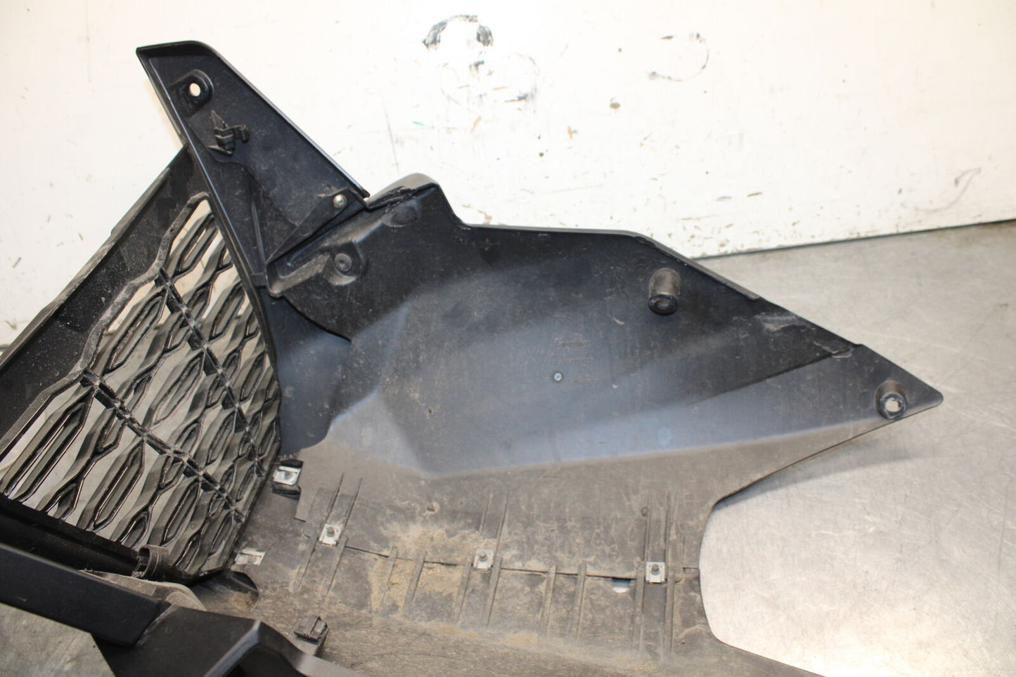 21-24 APRILIA TUONO 660 FACTORY LOWER BOTTOM BELLY FAIRING COWL BB733