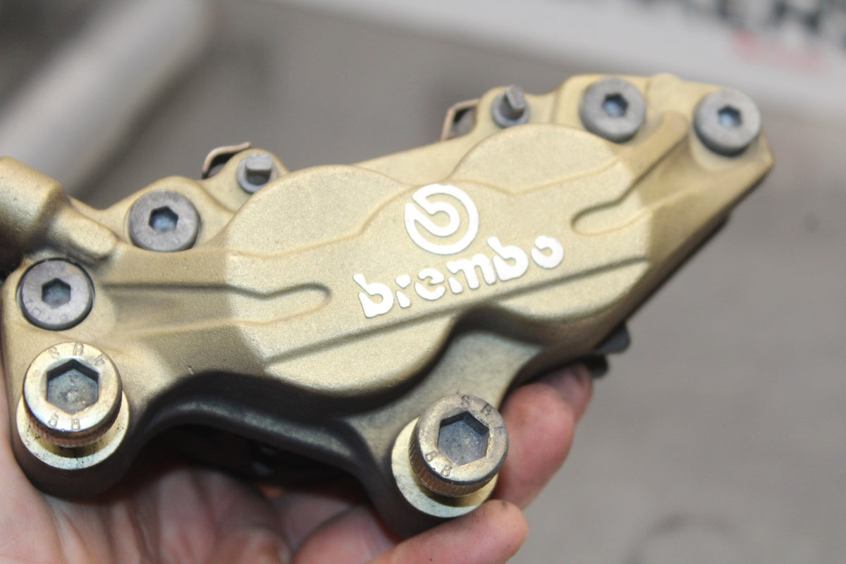 02 DUCATI MONSTER 620 LEFT FRONT BRAKE CALIPER BB851