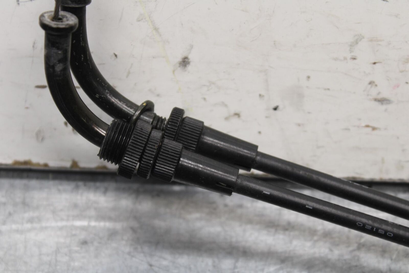 01 SUZUKI GSXR1000 THROTTLE CABLES LINES BB100