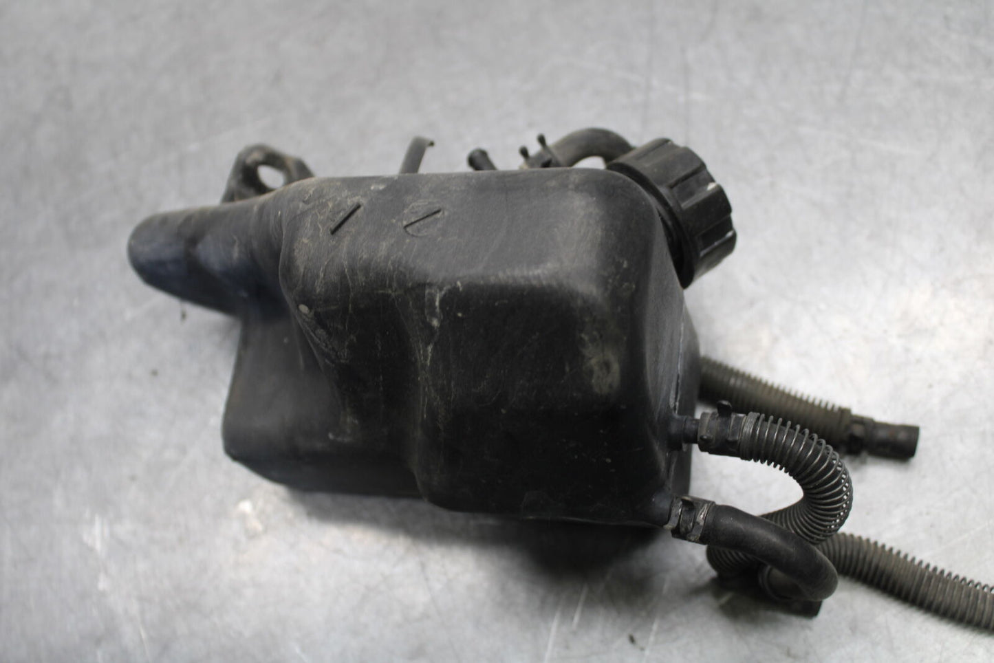 85-86 SUZUKI MADURA 1200 COOLANT WATER TANK RESERVOIR BOTTLE BB691