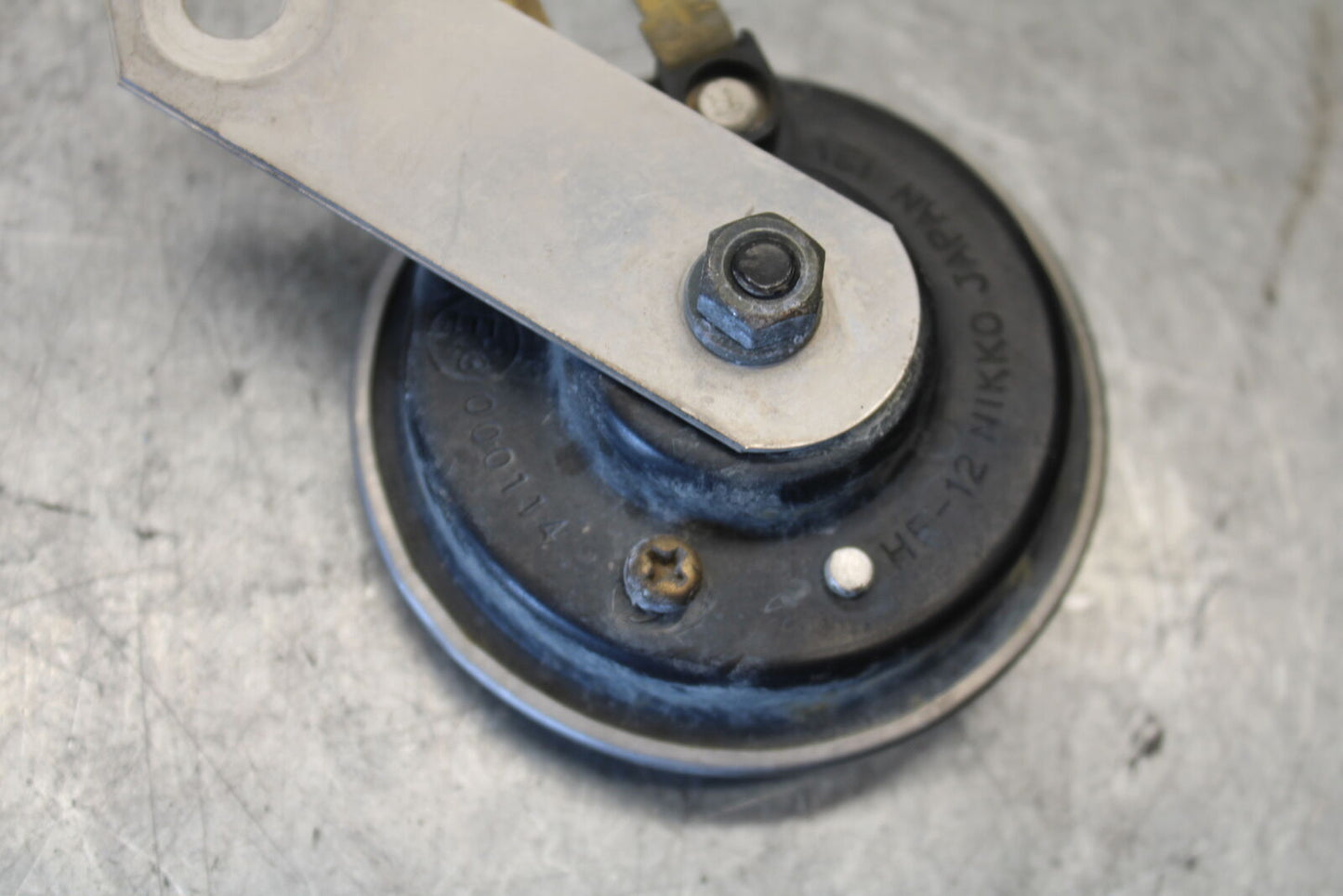 03-07 SUZUKI SV1000S HORN SIGNAL BB657