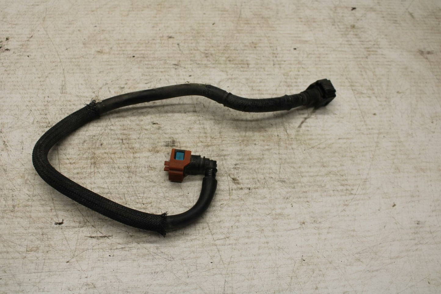 15 YAMAHA FZ09 FUEL HOSE GAS LINE TUBE PIPE BB367