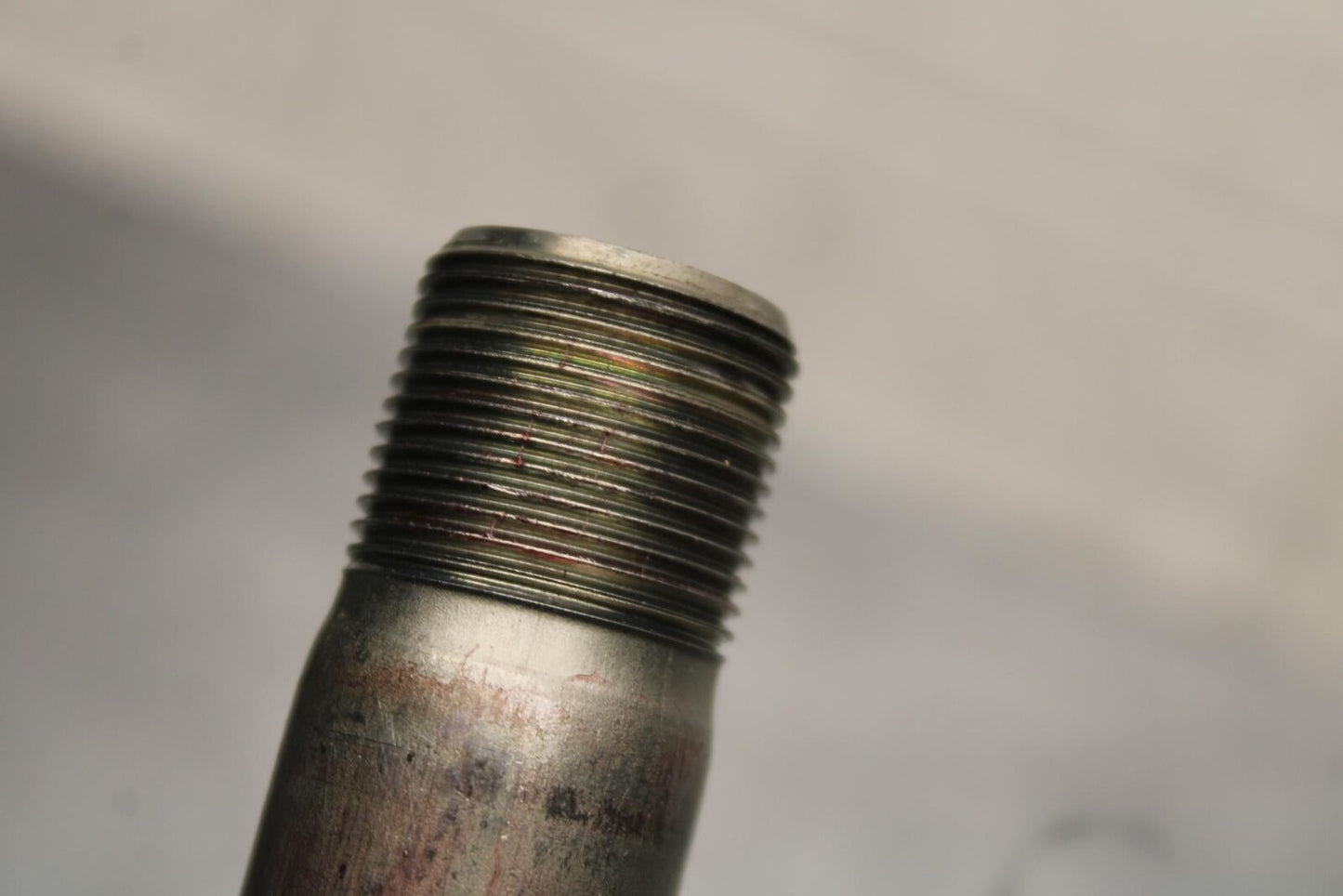 20 SUZUKI GSXR 1000 FRONT WHEEL RIM AXLE PIVOT BOLT BB597