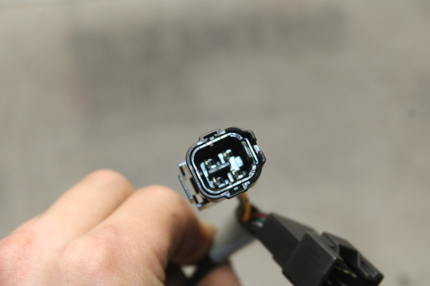 23-24 KAWASAKI NINJA ZX14R LEFT CLIP ON HANDLE HORN SIGNALS SWITCHES BB764