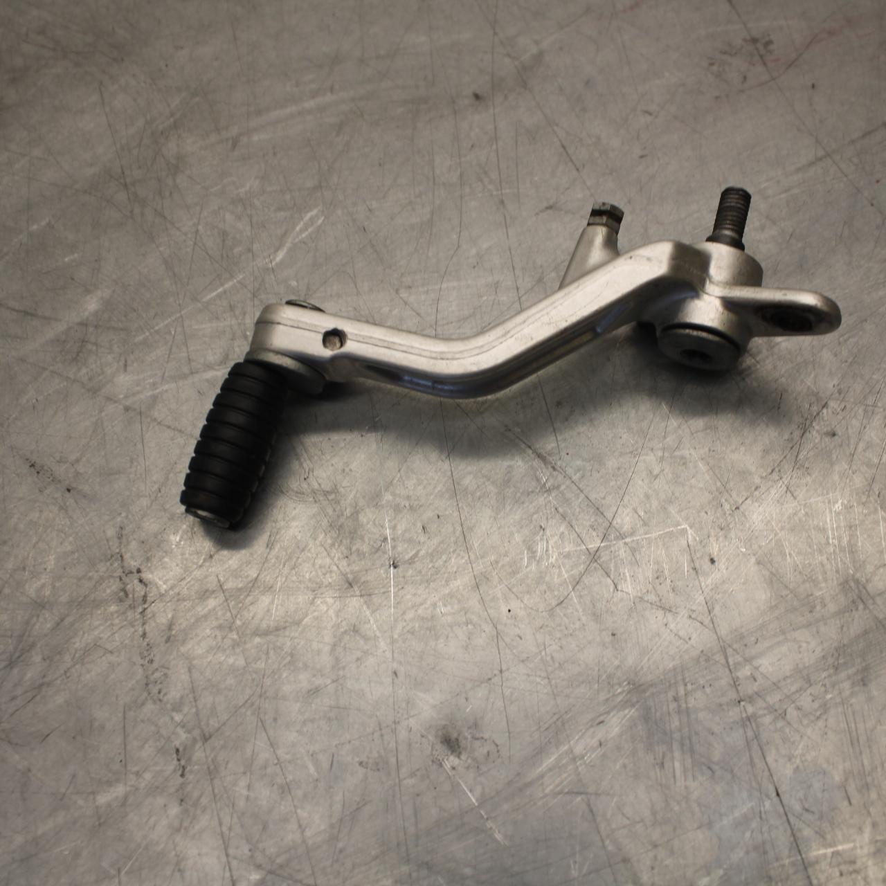 2010 Aprilia RSV1000R RIGHT REARSET BRAKE FOOT PEDAL BB513