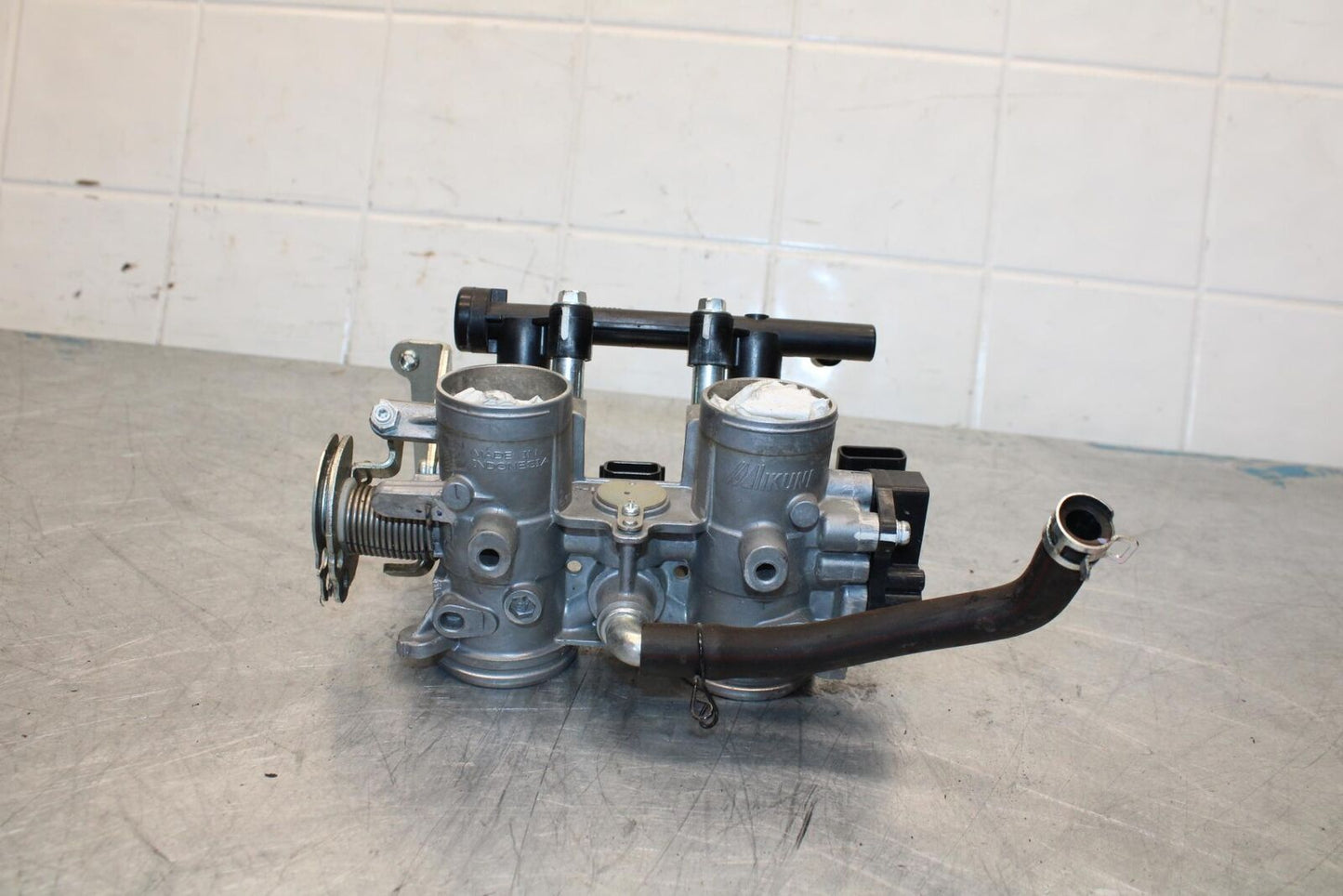 17-18 YAMAHA YZF R3 MAIN FUEL INJECTORS / THROTTLE BODIES BB438