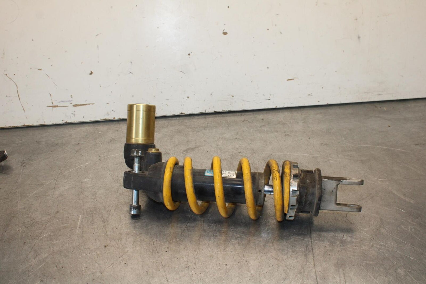 05-06 HONDA CBR600RR REAR BACK SHOCK ABSORBER SUSPENSION 52400-MEE-A01 BB624