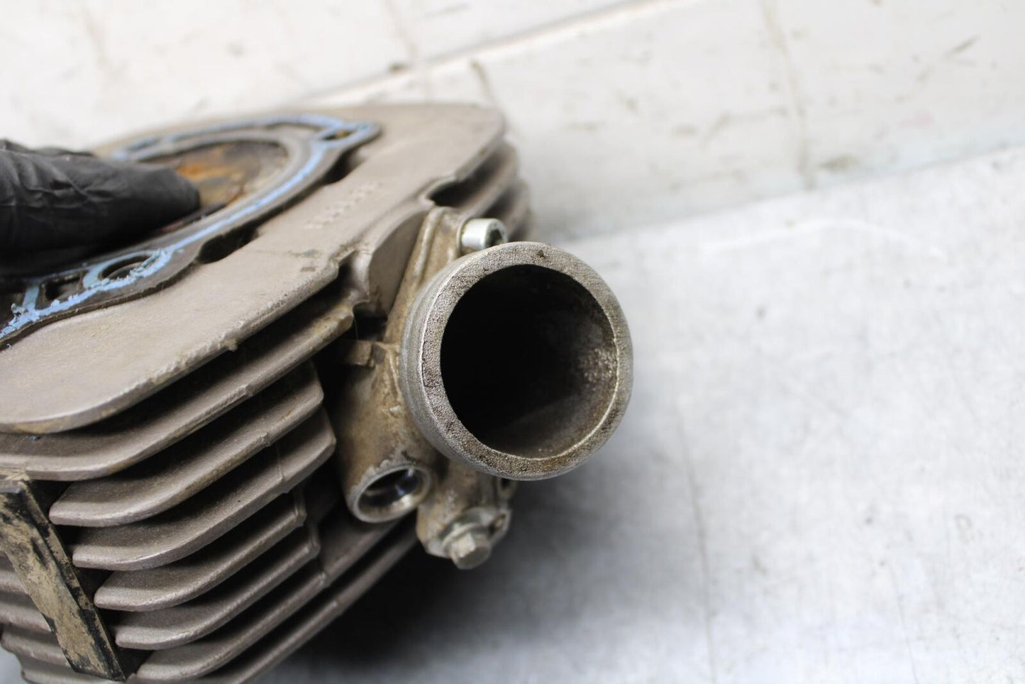 16-17 MOTO GUZZI V7 II ENGINE TOP END CYLINDER LEFT HEAD BB57