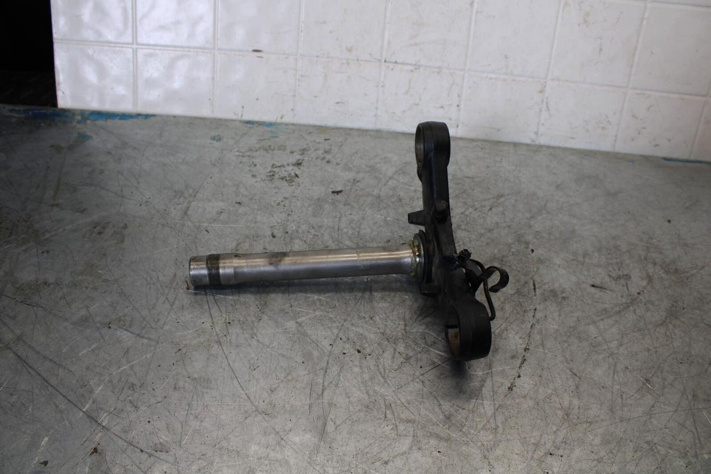 13-17 KAWASAKI NINJA 300 FRONT FORKS CLAMP LOWER TRIPLE TREE STEM BB429