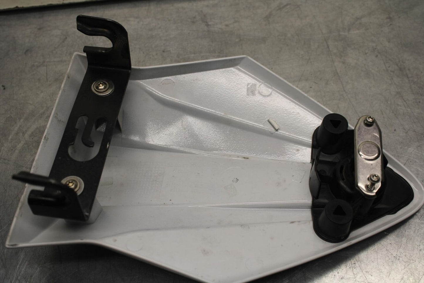2016 BMW S1000R ABS REAR BACK SEAT SOLO COWL FAIRING COVER BB604
