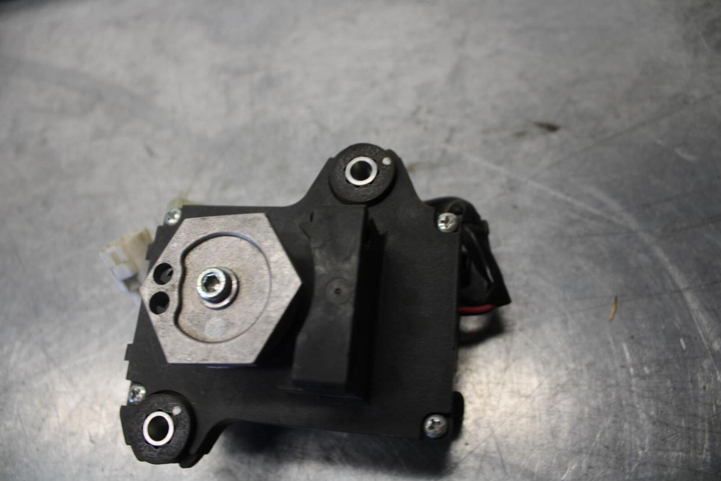 08-10 SUZUKI GSXR 600 EXHAUST VALVE SERVO MOTOR BB101 #B