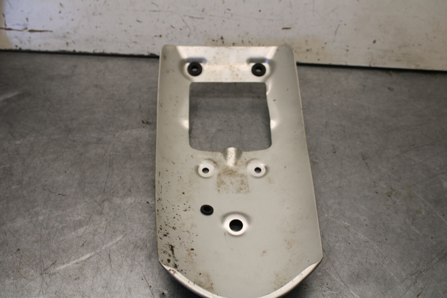 19-21 TRIUMPH SPEED TWIN 1200 REAR BACK FENDER MUD GUARD BB653