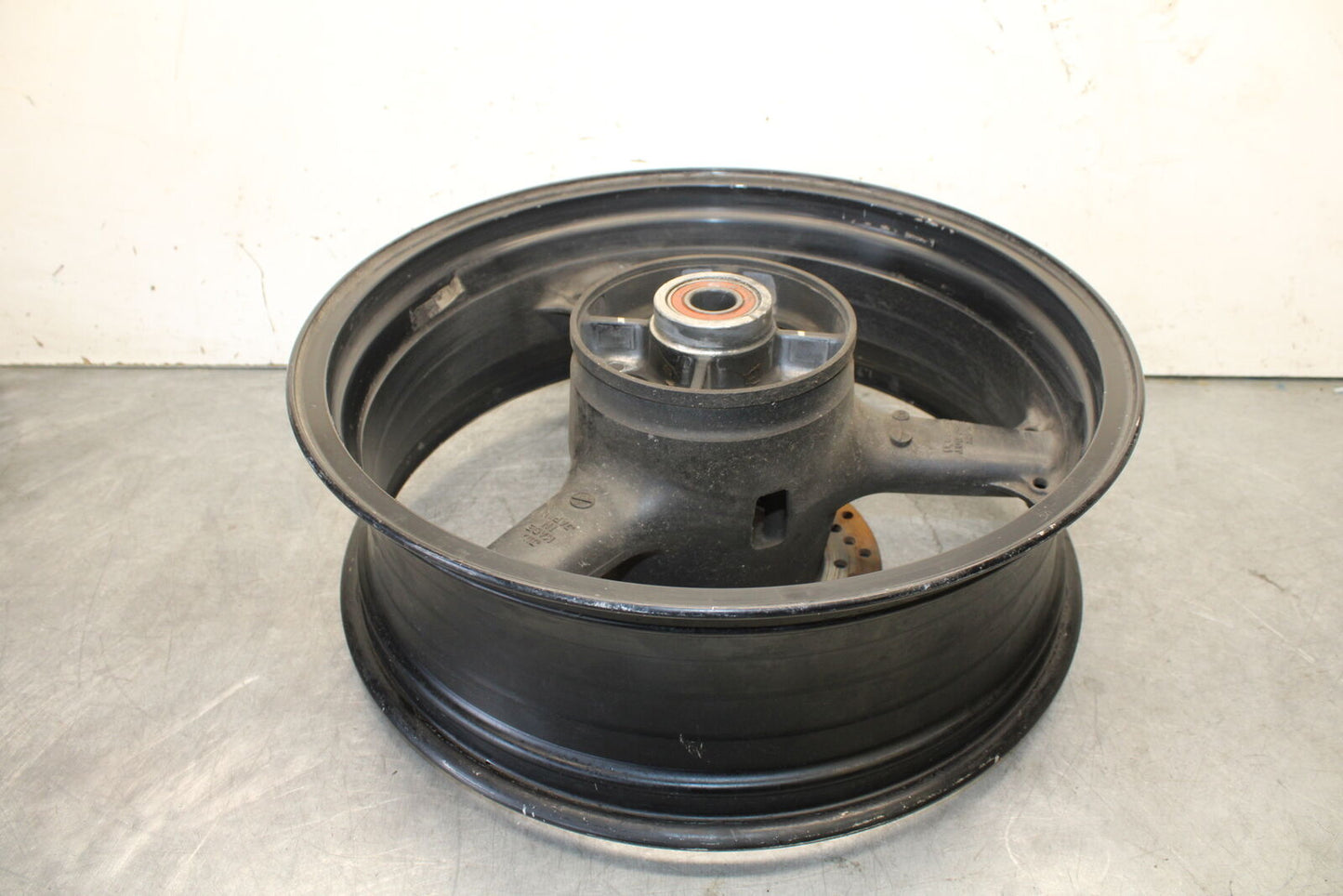 03-04 KAWASAKI NINJA ZX6RR REAR WHEEL BACK RIM BB684