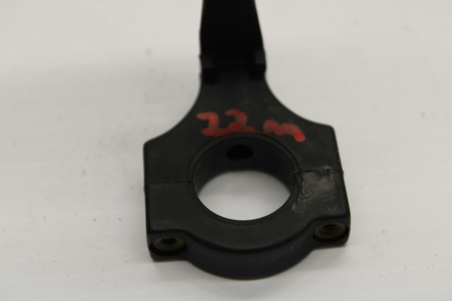 86 SUZUKI GS750ES RIGHT THROTTLE GRIP LOCK BB233