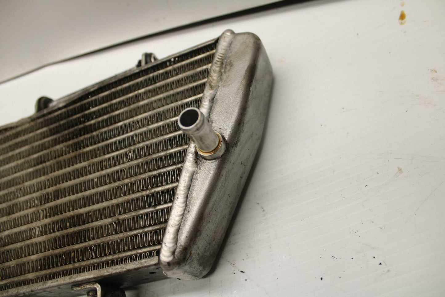 10-11 APRILIA RSV4 ENGINE MOTOR OIL COOLER BB268