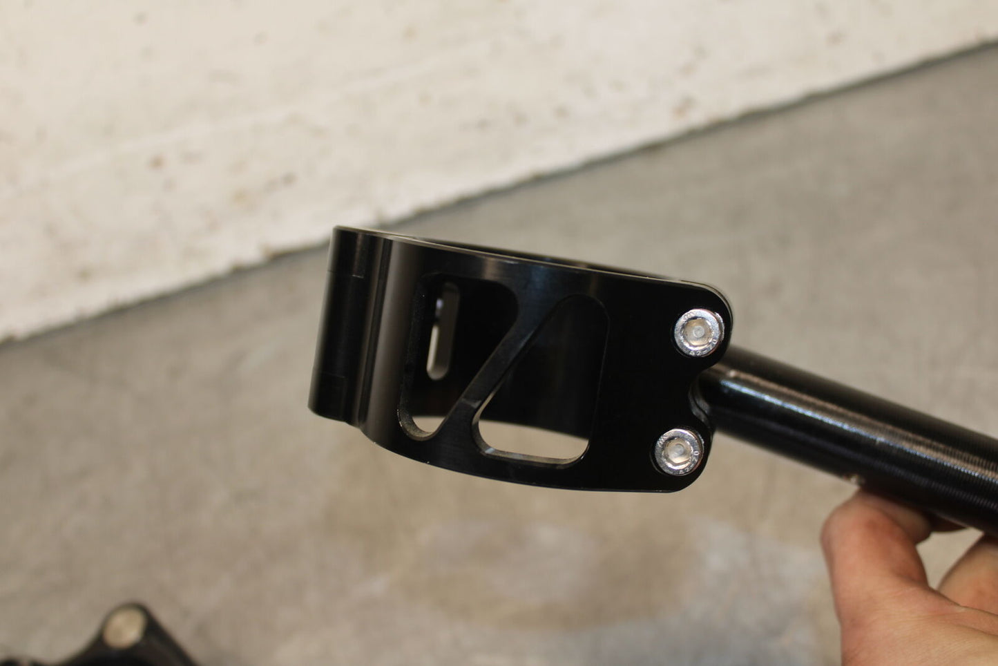 12-13 DUCATI STREETFIGHTER 848 AFTERMARKET LEFT RIGHT CLIP ONS HANDLEBARS BB705