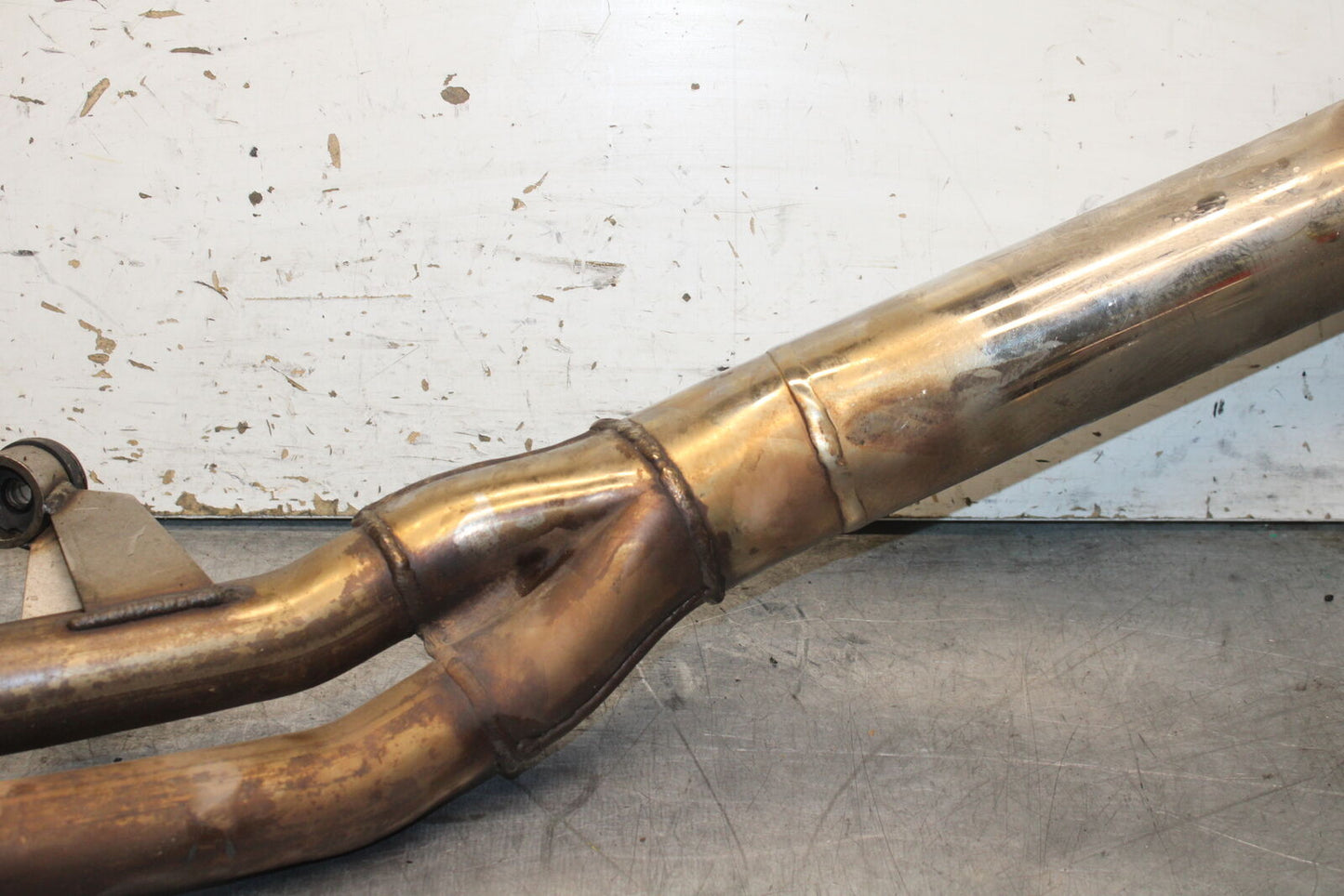 03-04 TRIUMPH DAYTONA 600 EXHAUST HEADER PIPES MANIFOLD BB745