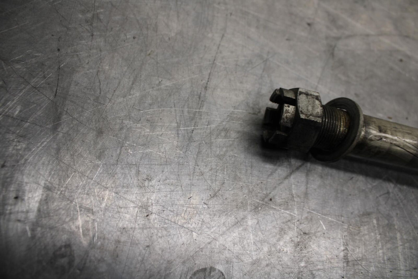 03 KAWASAKI ZX12R REAR AXLE BACK WHEEL RIM PIVOT BOLT AXEL BB472